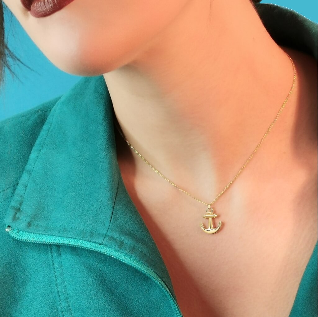 Gold anchor hot sale necklace womens